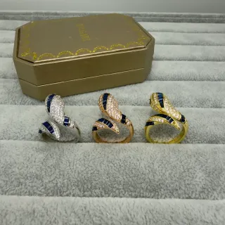 Bvlgari Serpenti Blue Gold Serpentine Coil Baguette-Cut Sapphire Ring