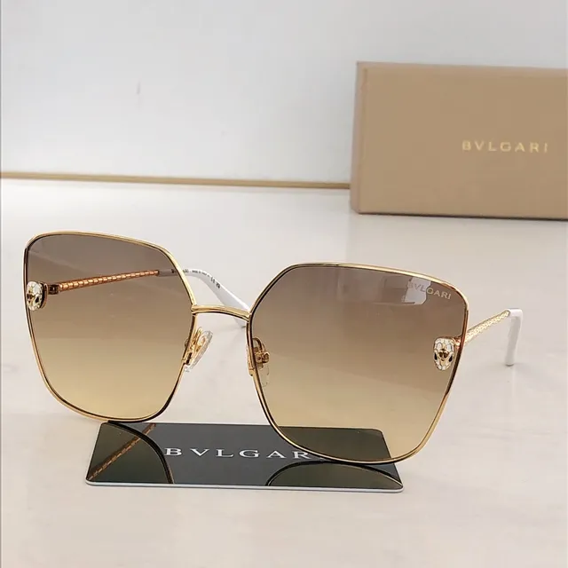 Bvlgari Serpenti نظارات شمسية ذات عدسات ثمانية الأضلاع بتدرج لوني 9