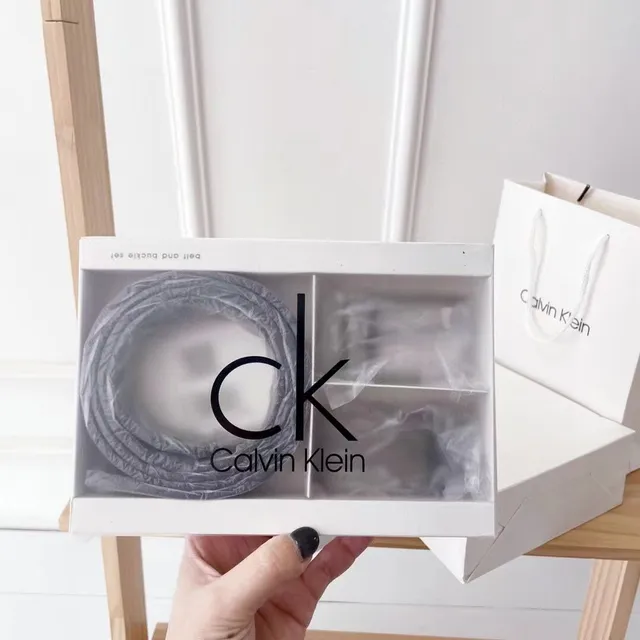 Calvin Klein Ensemble Ceinture et Boucle Ceinture en Cuir Noir 12