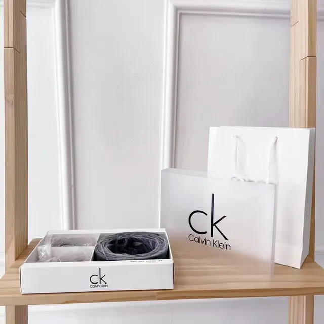 Calvin Klein Ensemble Ceinture et Boucle Ceinture en Cuir Noir 15