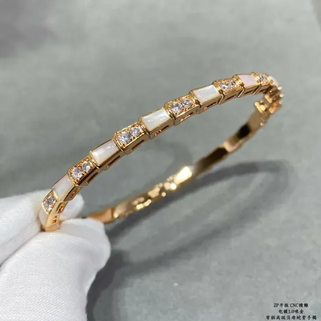 Cartier Bracelet Or Blanc Géométrique Alternant Pierre 6