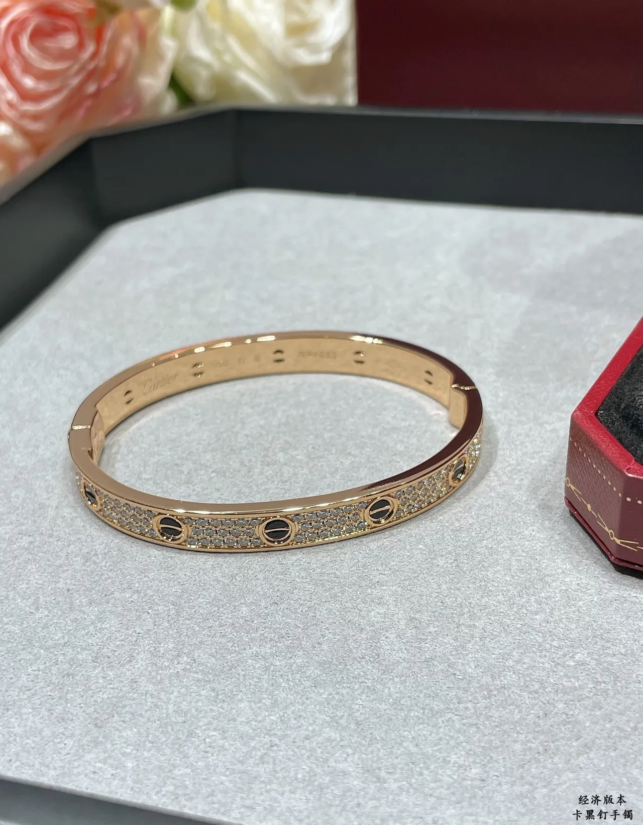 Cartier Juste un Clou Double Tour Pavé Diamante Ouro bicolor Pulseira 4