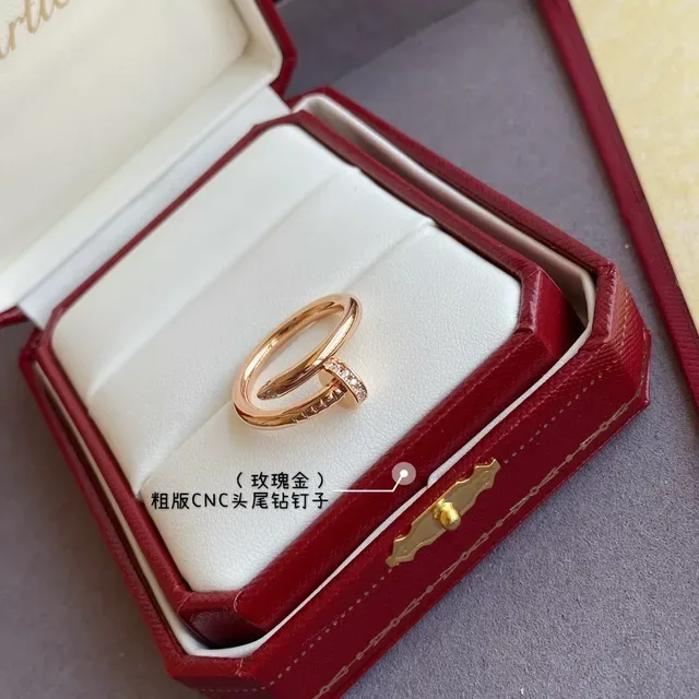 Bague Cartier Juste un Clou Pavé Diamants Or Jaune 4