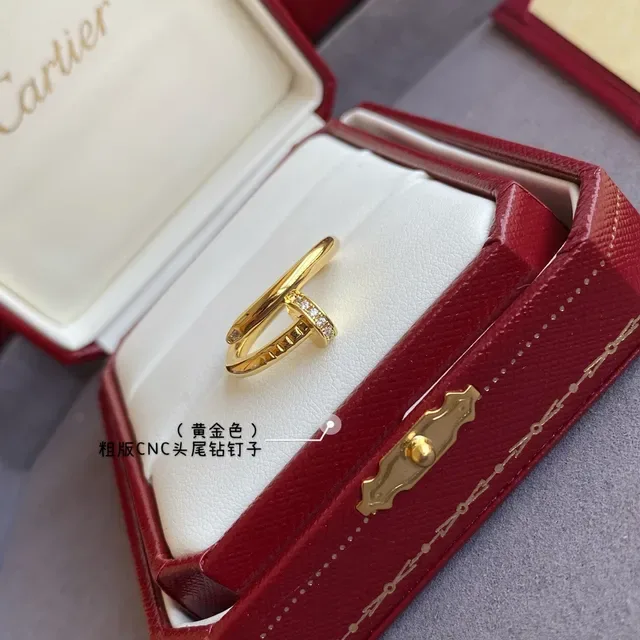 Bague Cartier Juste un Clou Pavé Diamants Or Jaune 7