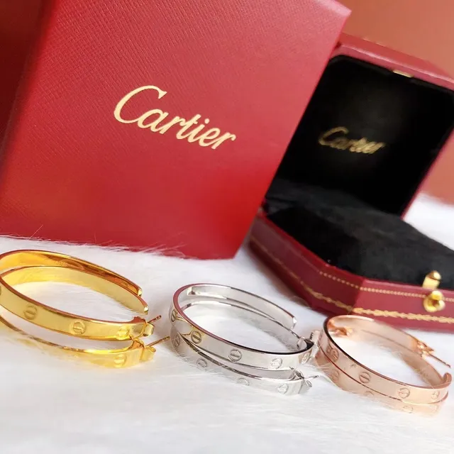 Cartier Love 手链 黄金 玫瑰金 白金 2
