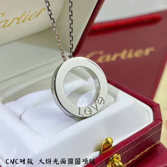 Cartier Love Collier en or poli avec cercle ouvert 2