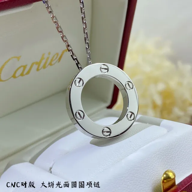Cartier Love Collier en or poli avec cercle ouvert 7
