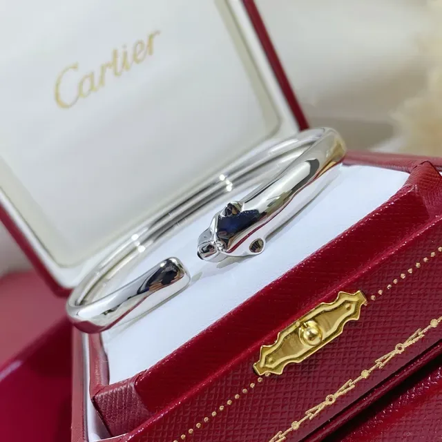 Cartier Panthère Bracelet Ouvert Or Argent Tête de Panthère Terminaux 7