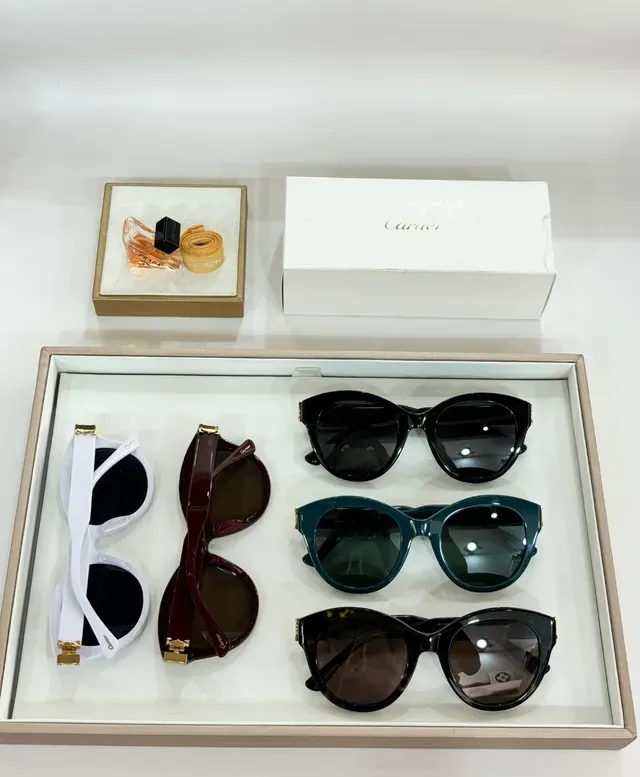 Cartier Panthère-Style Teal Acetate Cat-Eye Sunglasses 3