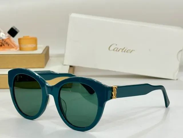 Cartier Panthère-Style Teal Acetate Cat-Eye Sunglasses 8