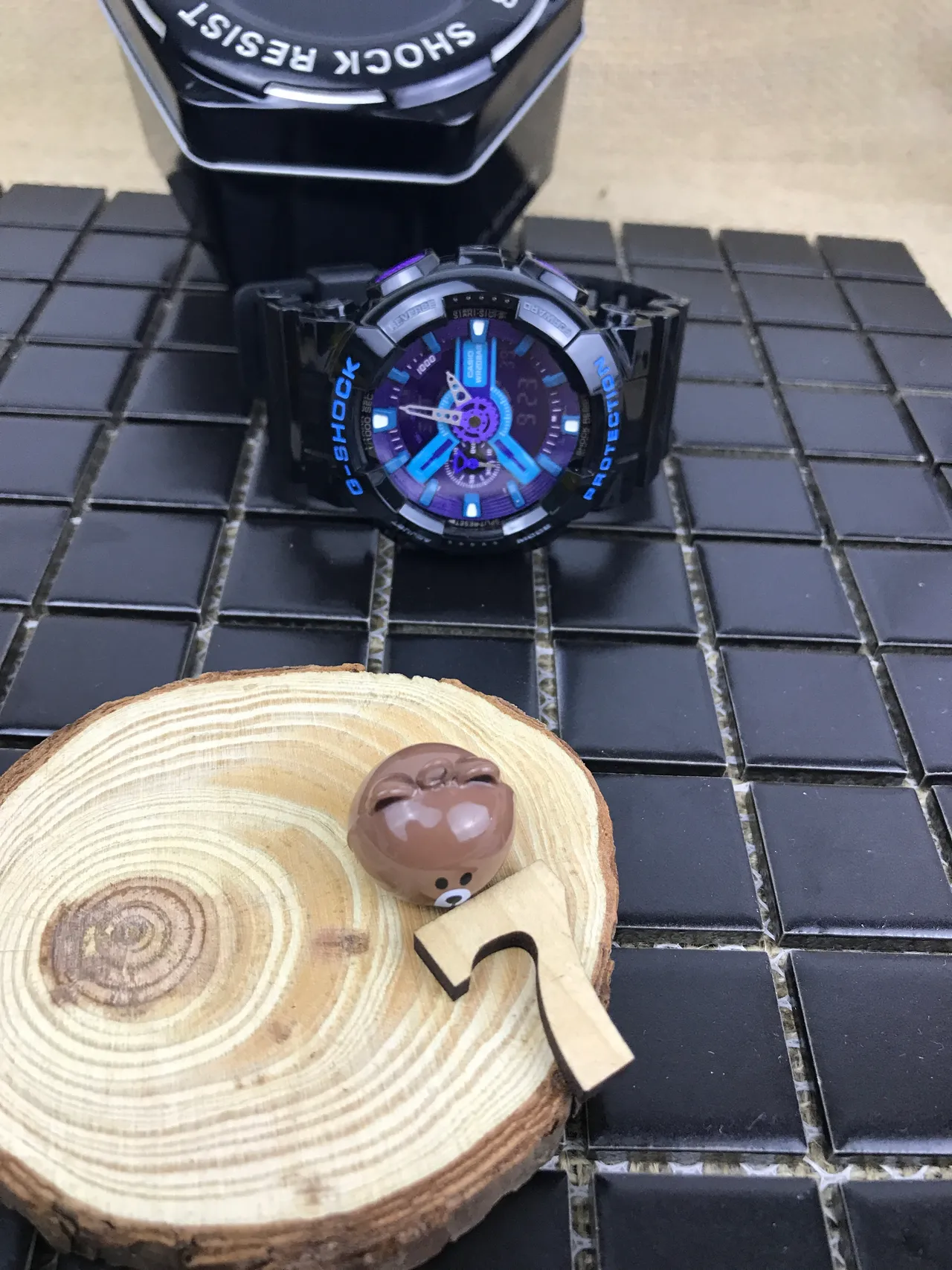 Casio G-Shock GA-100 Noir Violet Cyan Montre Sport 16