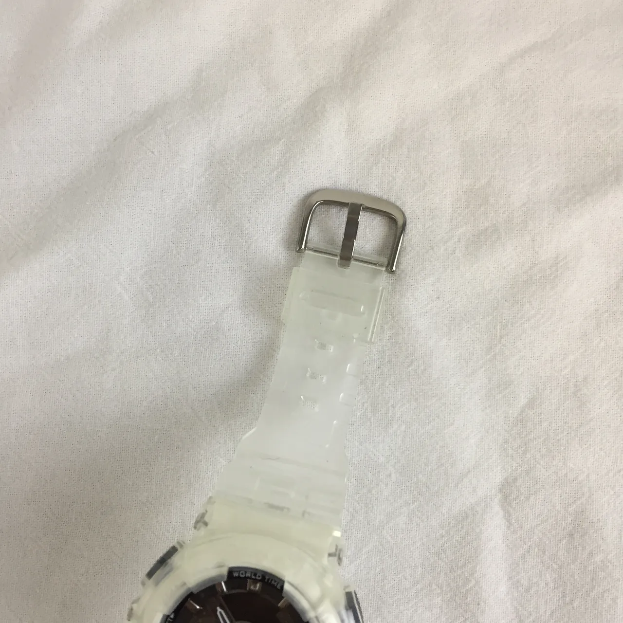Casio G-Shock Relógio Esportivo de Resina Translúcida Branca 4