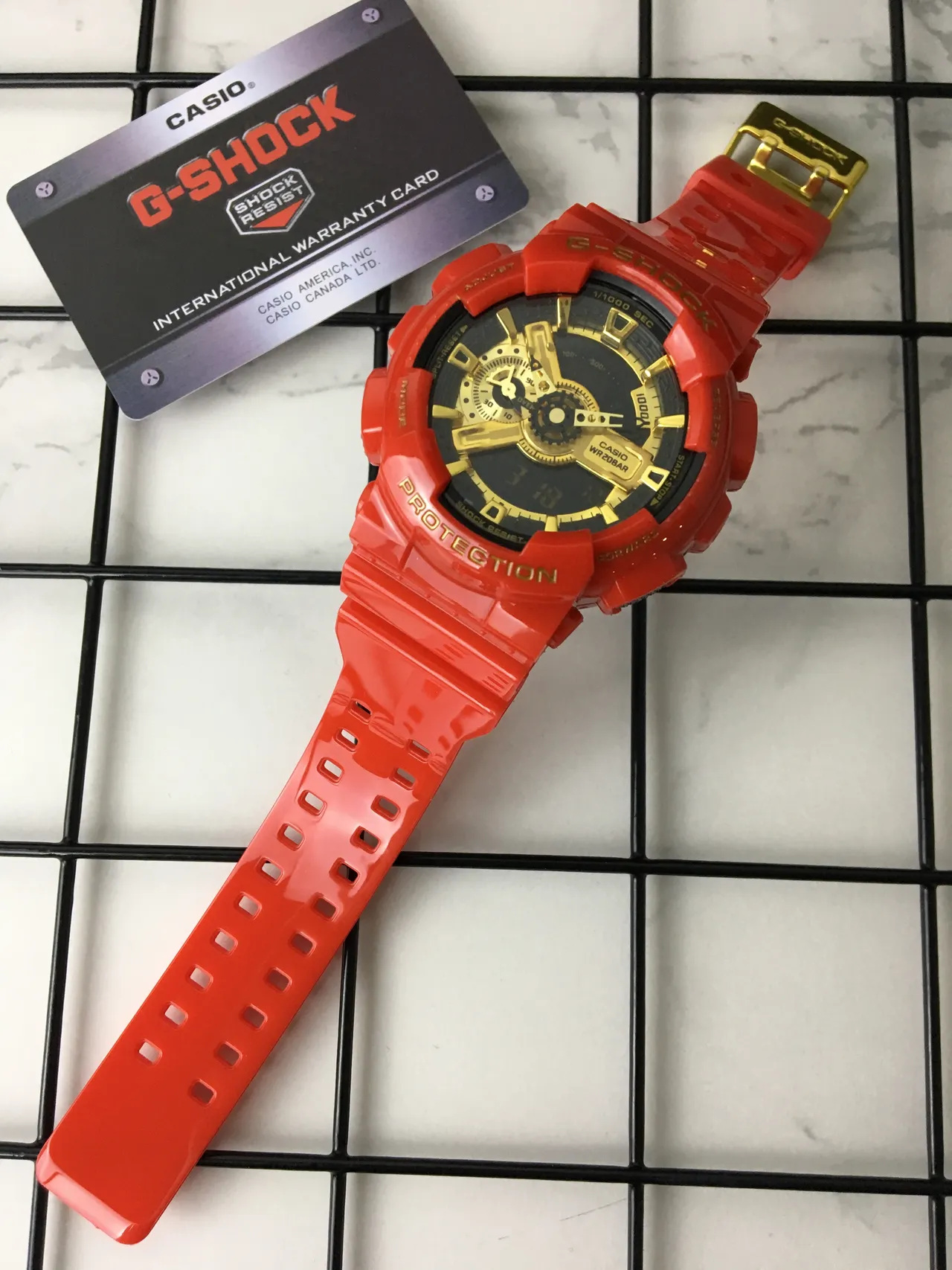 Casio लाल सोना बोल्ड एंगुलर रेजिन केस काला डायल घड़ी 6