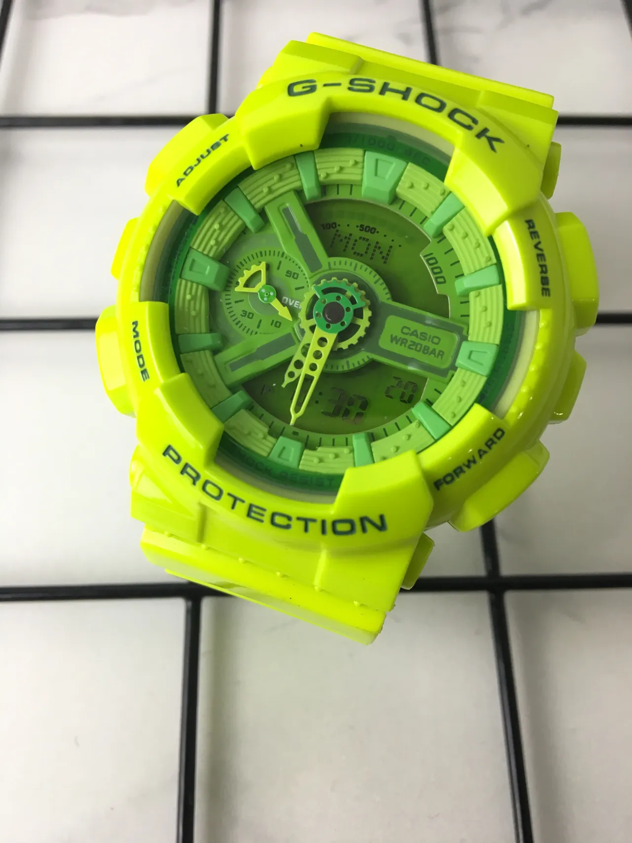 Casio Yellow Green Resin-Cased Dual-Time Display Sports Watch 2