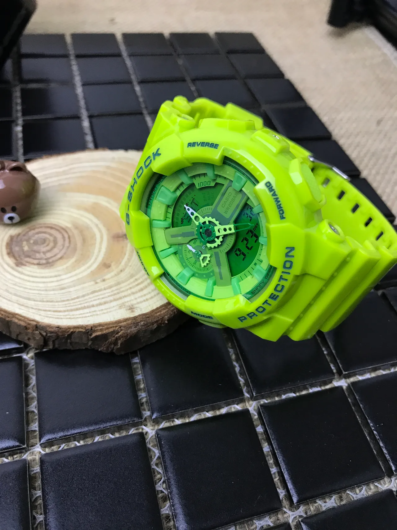 Casio Yellow Green Resin-Cased Dual-Time Display Sports Watch 8