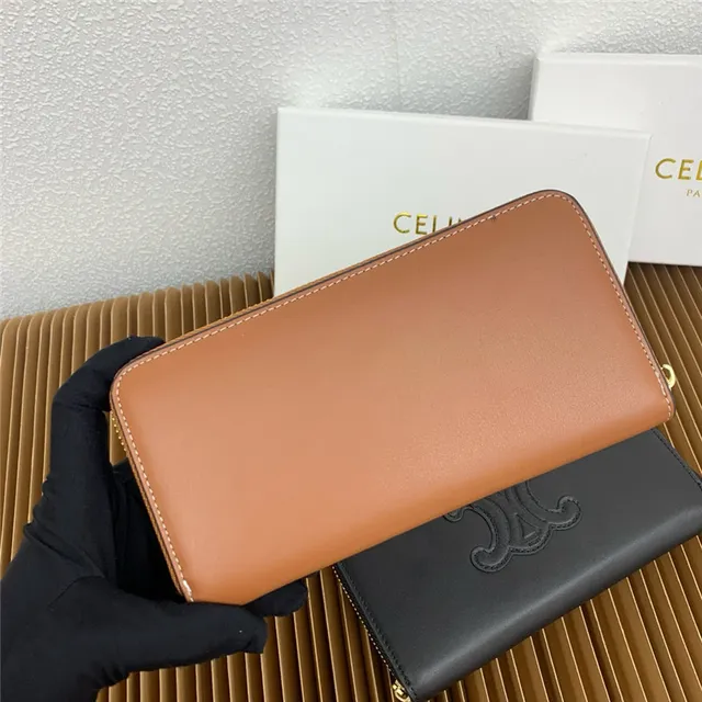 Celine Triomphe Beige Negro Embossado Monograma Cosido Logo Contorno Billetera Larga 17