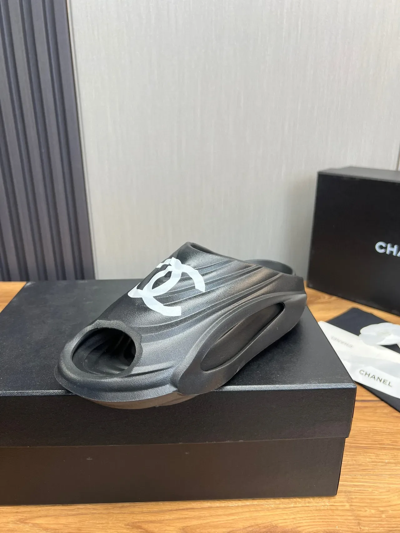 Chanel Black White Molded Rubber Logo-Accented Slippers 4