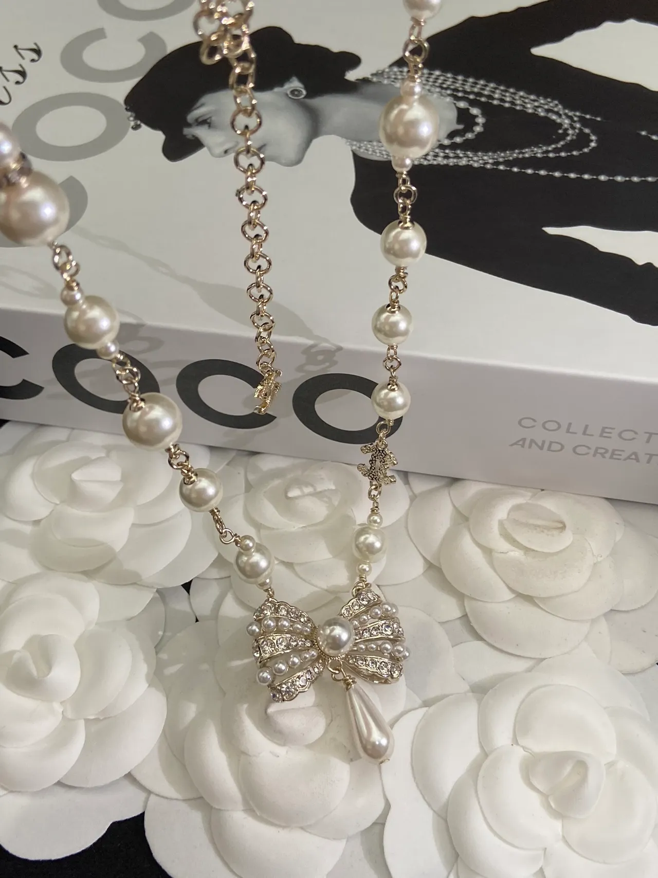 Chanel Bow Motif White Silver Pearl-and-Crystal Teardrop Pendant Necklace 5