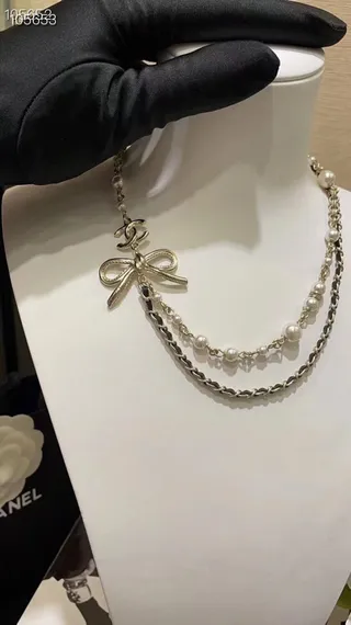 Chanel Bow Pearl Chain Necklace 4