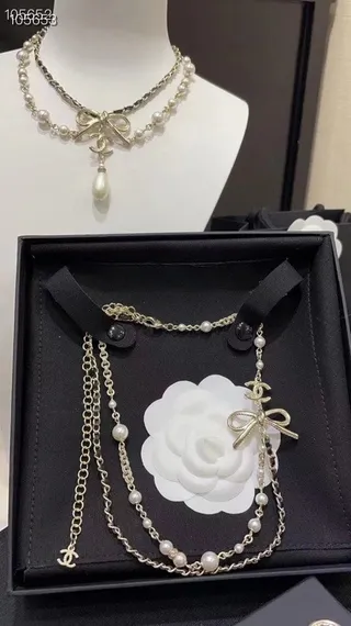 Chanel Bow Pearl Chain Necklace 7