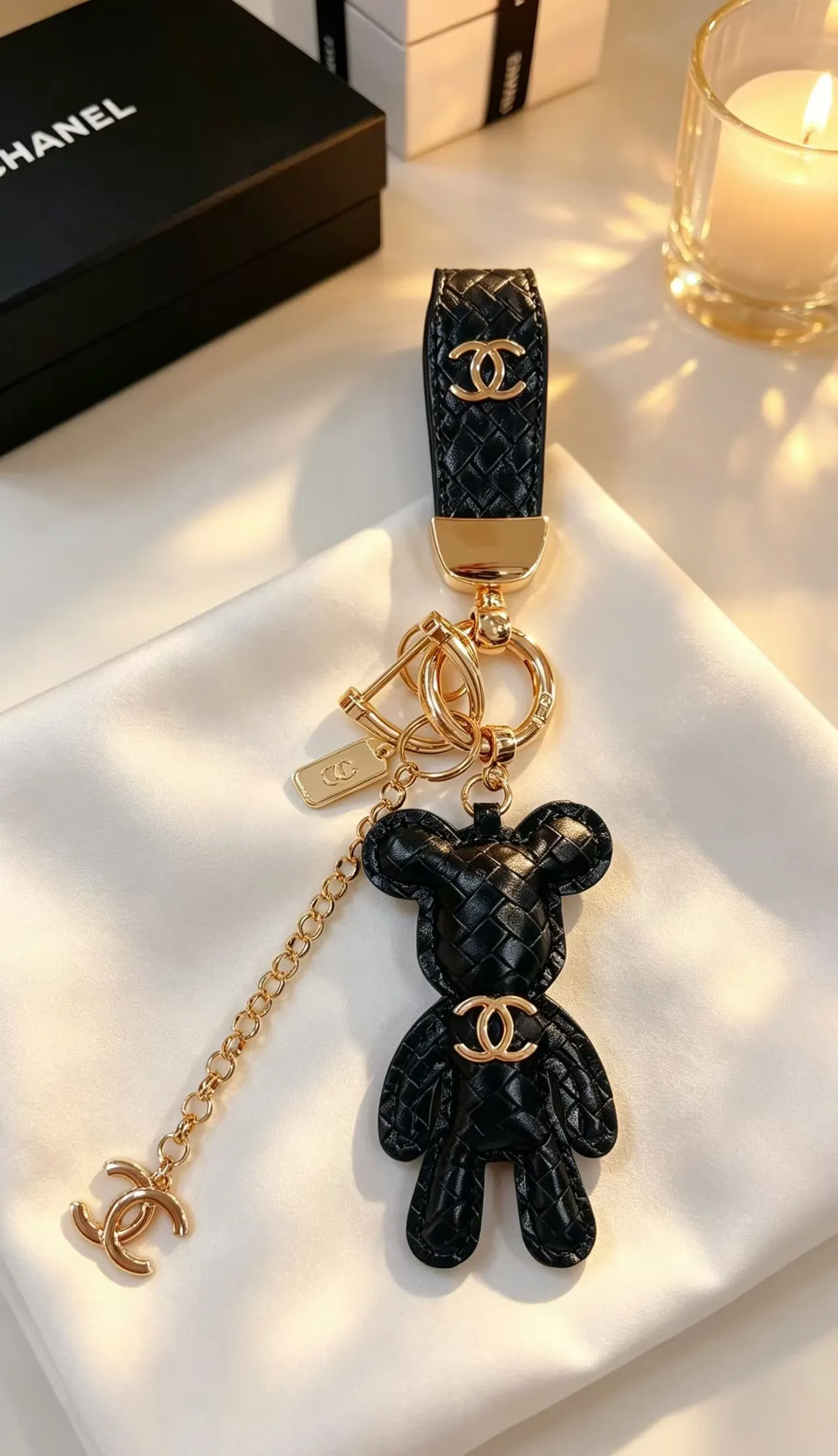 Chanel Marrom Dourado Couro Tricotado Urso Silhueta Bolsa 2