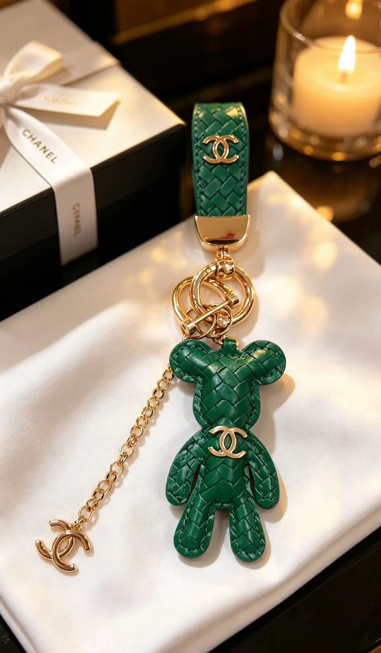 Chanel Marrom Dourado Couro Tricotado Urso Silhueta Bolsa 4