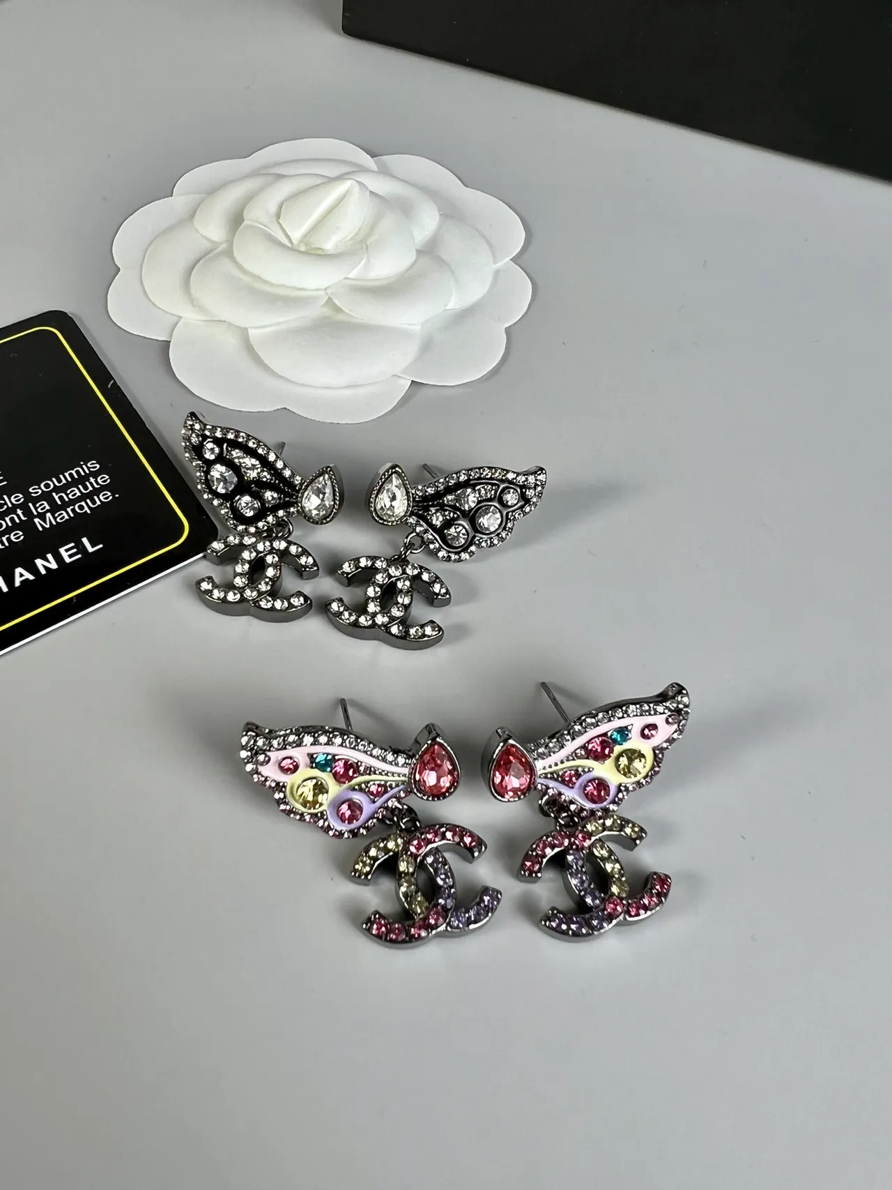 Chanel Butterfly Crystal-Embellished CC Logo Earrings 3