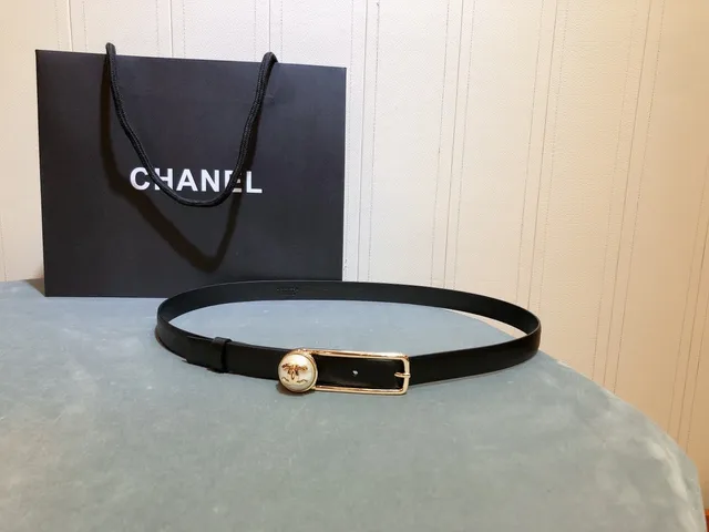 Chanel Camellia Belt أسود لون ذهبي حزام جلد 2