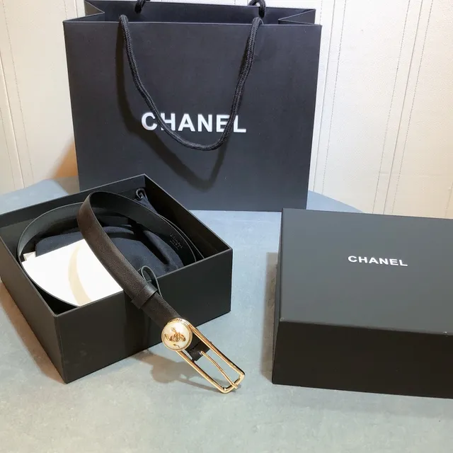Chanel Camellia Belt أسود لون ذهبي حزام جلد 6