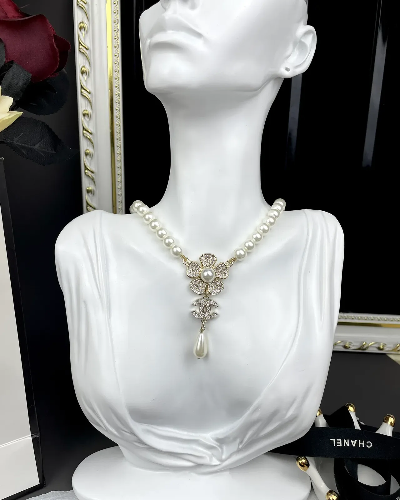 Collier Chanel Camélia Perles Or Blanc Chaîne Pendentif 5
