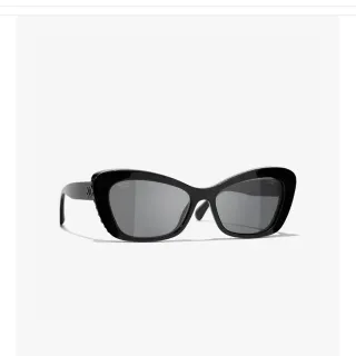 Chanel Cat Eye Black Acetate Gradient Gray Sunglasses