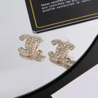 Chanel CC 金白金属珍珠镶嵌耳环