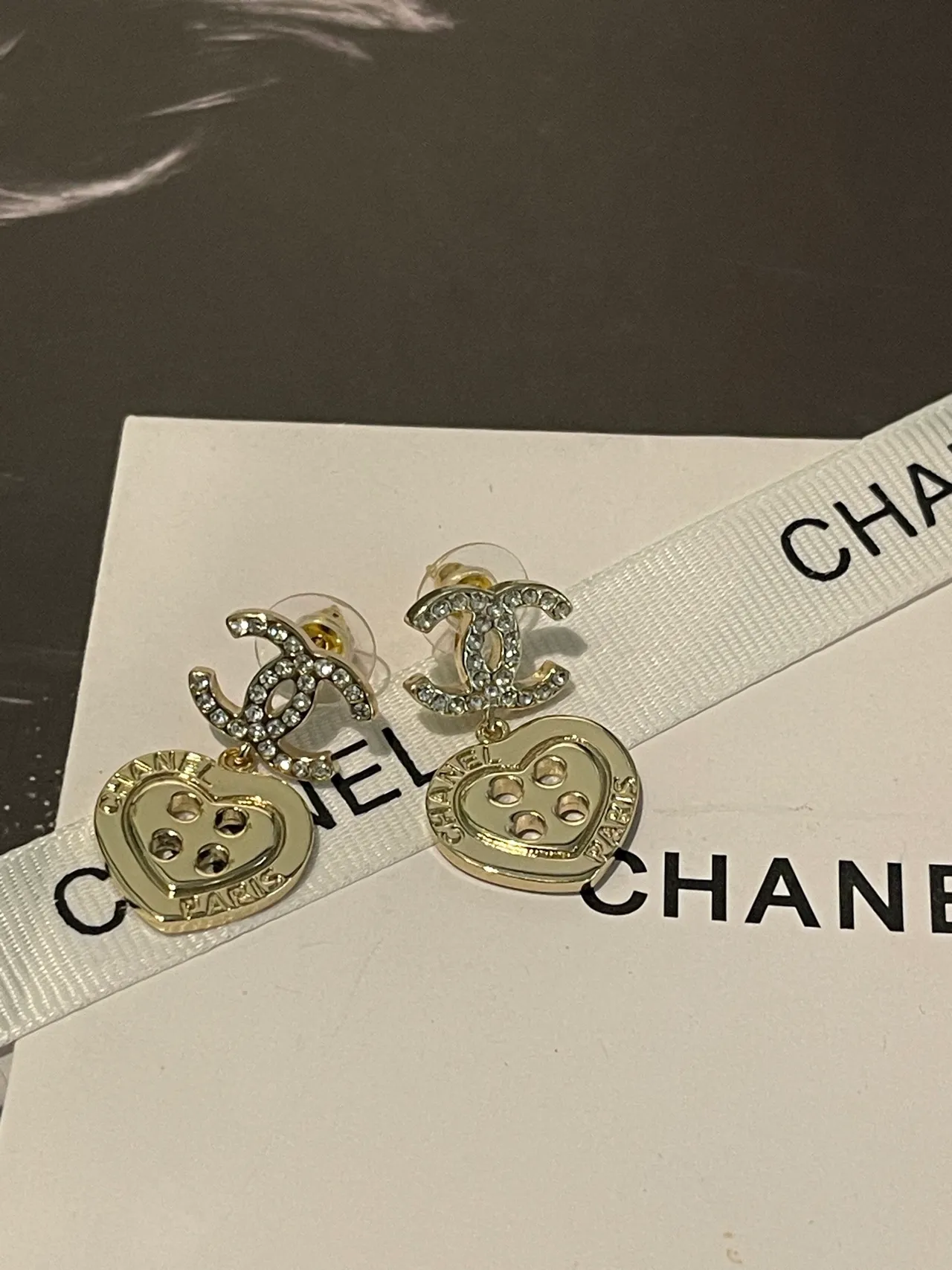 Chanel CC Logo Heart Button Crystal Dangling Earrings 5