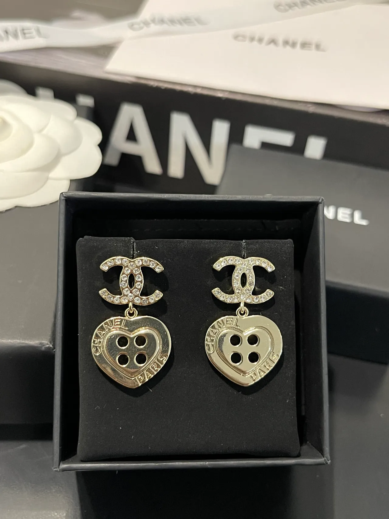 Chanel CC Logo Heart Button Crystal Dangling Earrings 8