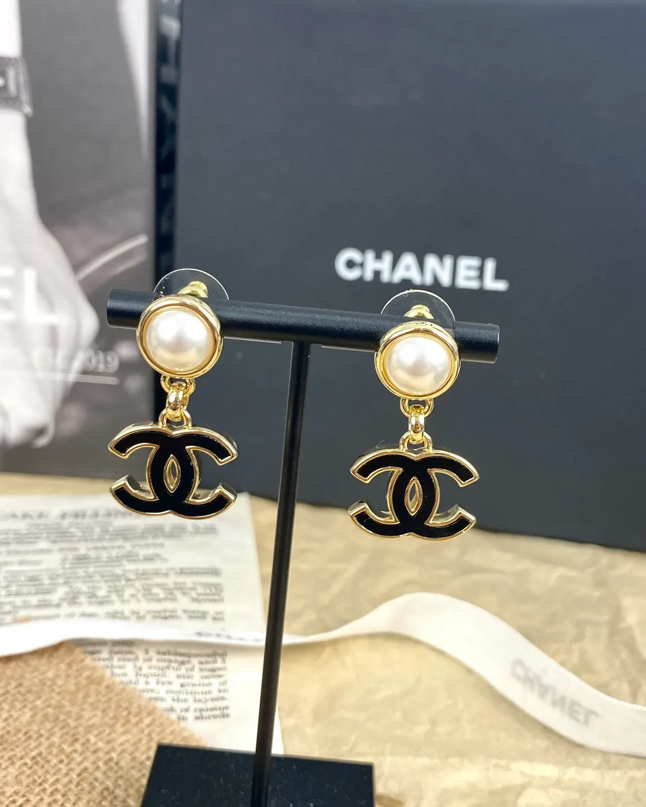 Chanel CC Pearl Enamel Drop Earrings 4