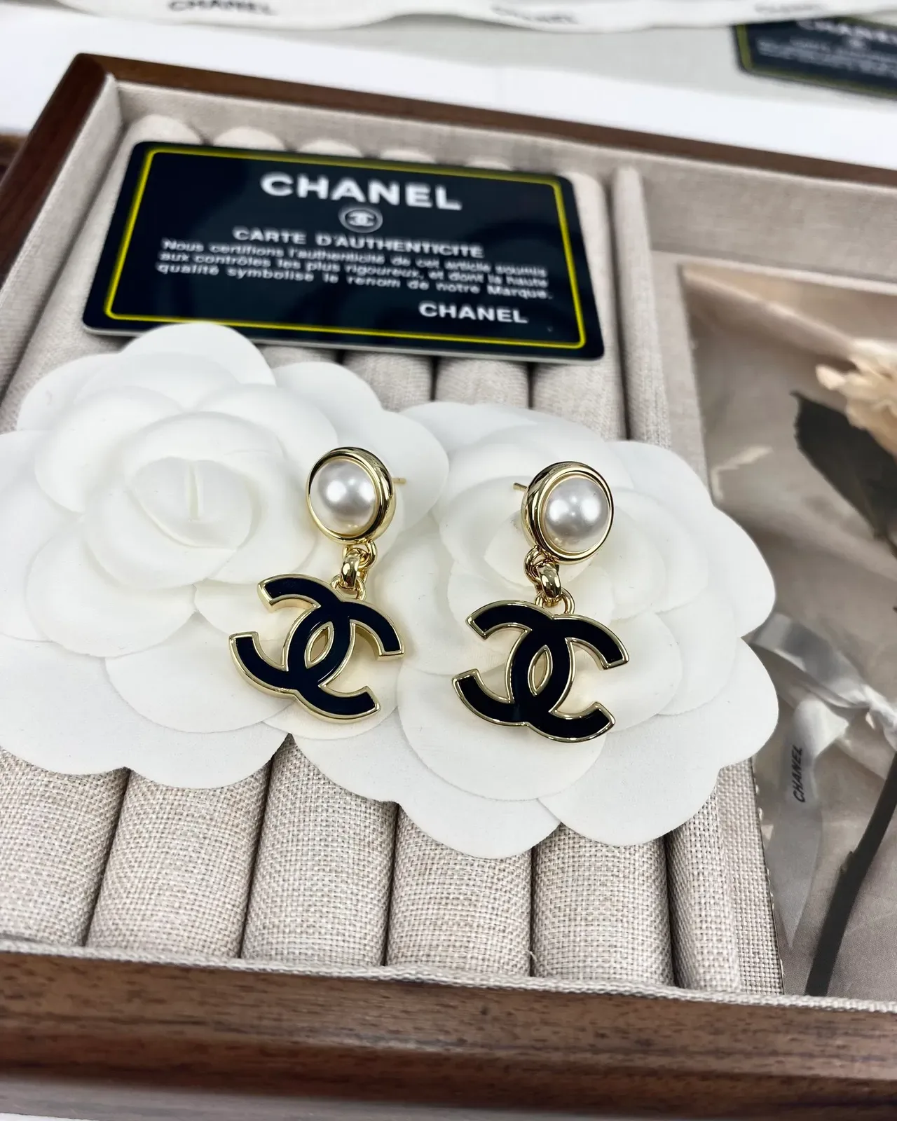 Chanel CC Pearl Enamel Drop Earrings 8