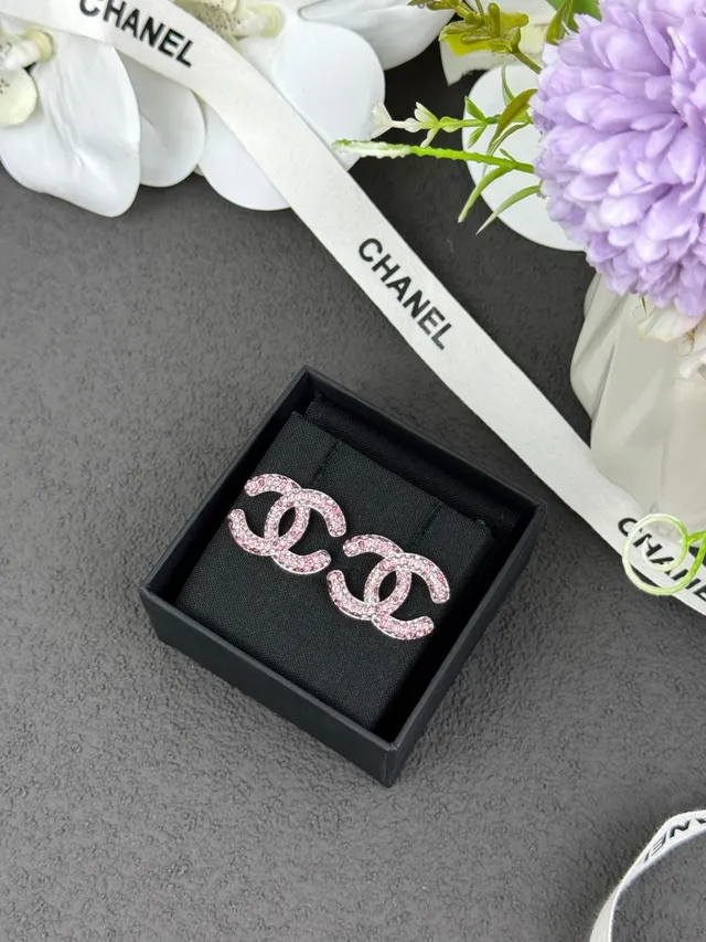 Chanel CC Pink Silver Pavé Crystal Interlocking Logo Earrings 7