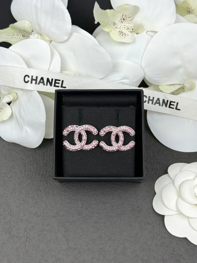 Chanel CC Pink Silver Pavé Crystal Interlocking Logo Earrings 8