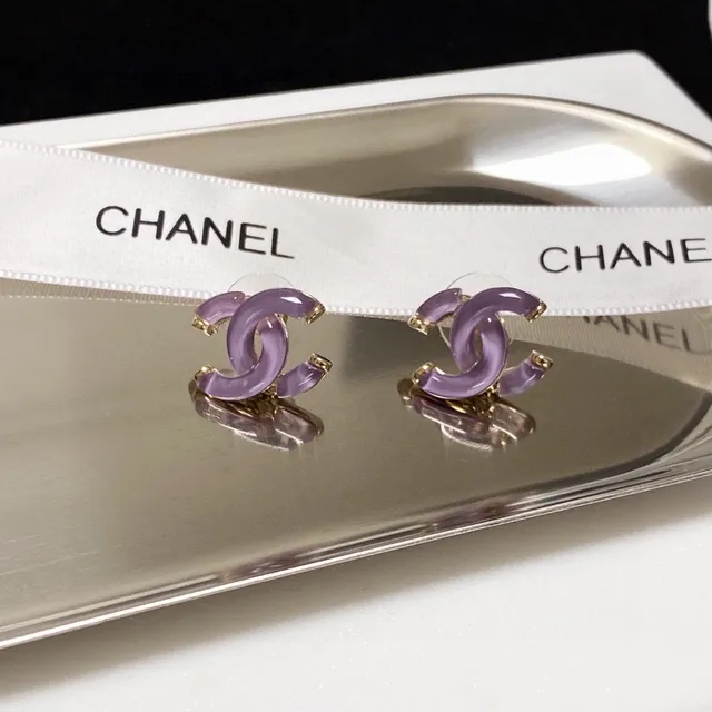 Chanel CC Purple Gold Interlocking Motif Translucent Resin Earrings 6