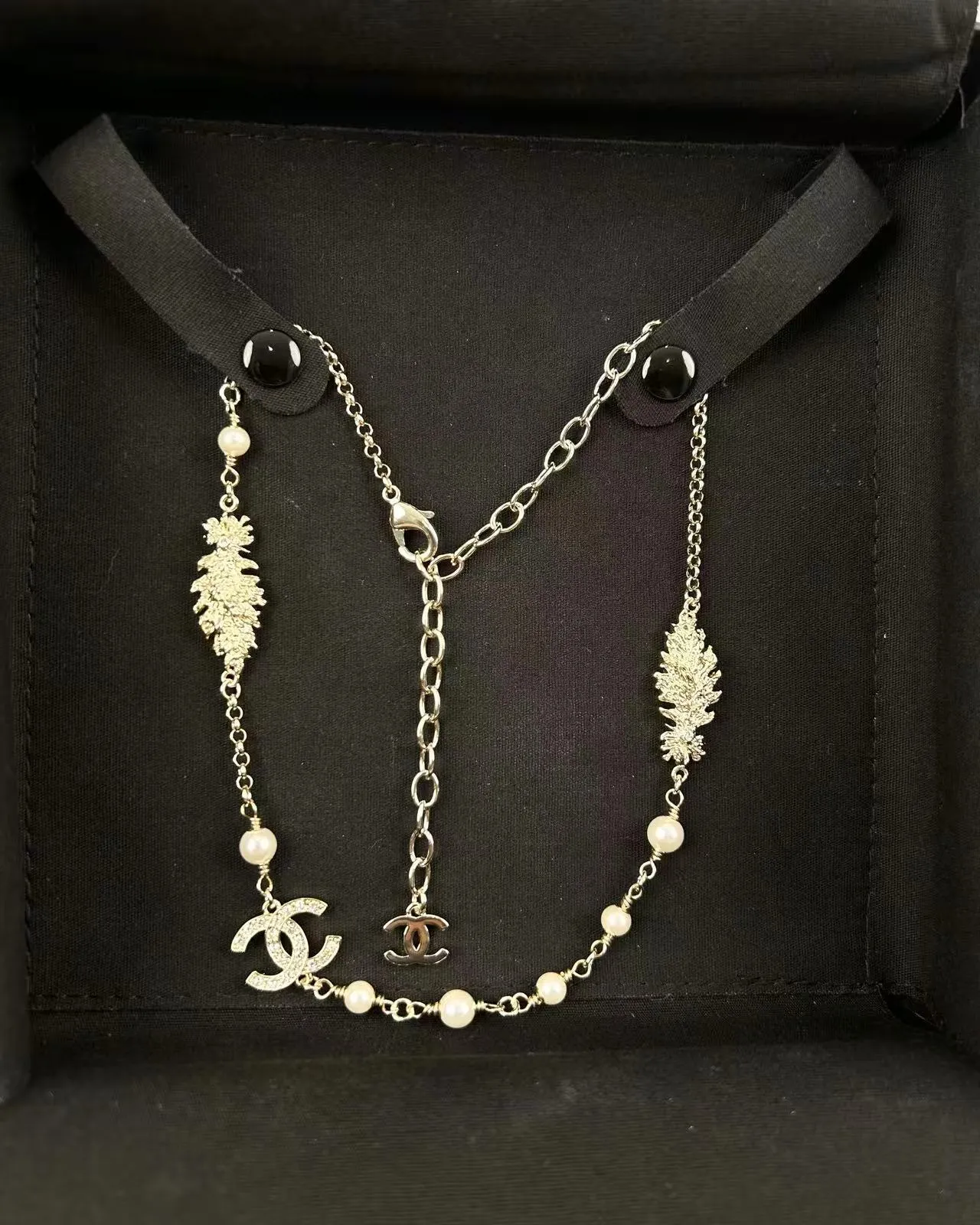 Chanel Gold-Tone Leaf Motif Pearl Drop Earrings 5