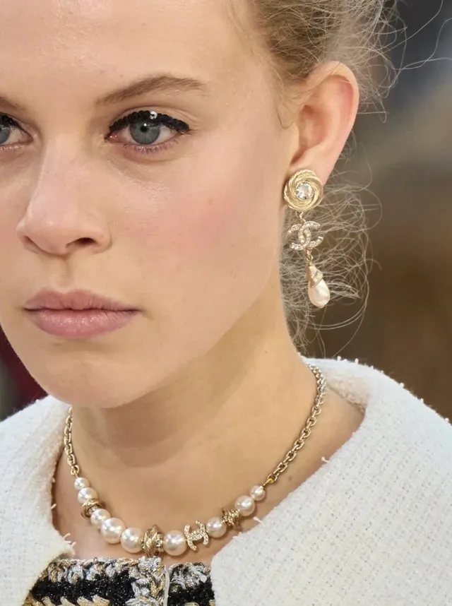 Chanel Gold-Tone Swirl-Top CC Logo Pearl Drop Earrings 7