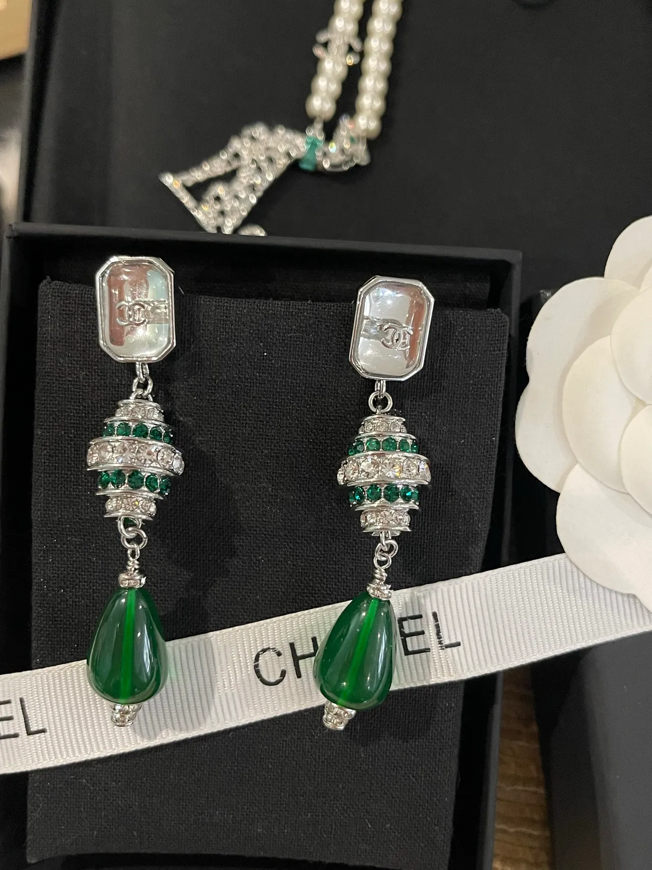 Chanel Green Silver Teardrop Pendant CC Logo Top Cap Earrings 7