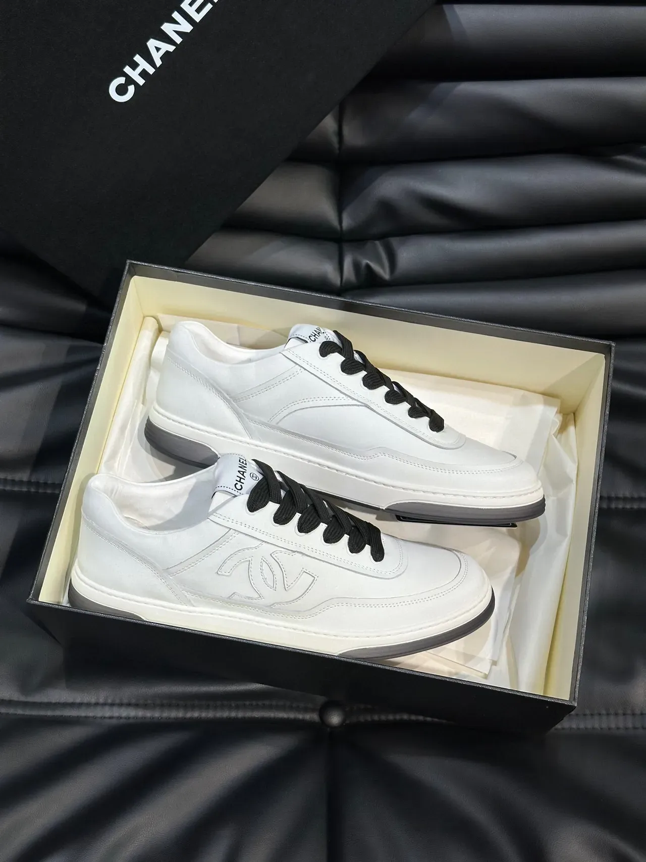 Chanel Lifestyle Sneaker White Black Low-Top Leather Upper Lifestyle Sneakers 5