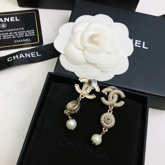 Chanel Pearl and CC Logo Drop Earrings 2