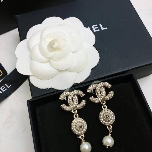 Chanel Pearl and CC Logo Drop Earrings 3