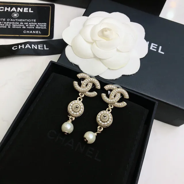 Chanel Pearl and CC Logo Drop Earrings 5