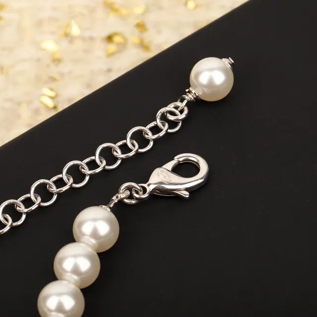 Chanel Perle et Cristal CC Logo Bracelet 2