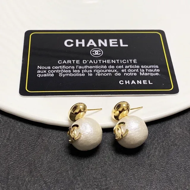 Chanel Pearl CC Logo Stud Earrings 7