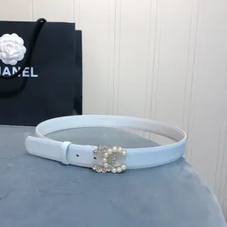 Chanel মুক্তা & ক্রিস্টাল CC বেল্ট হালকা নীল চামড়ার বেল্ট