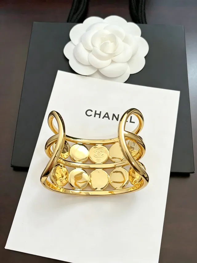 Chanel Pearl Cuff Gold White Multi-Row Metal Bracelet 4